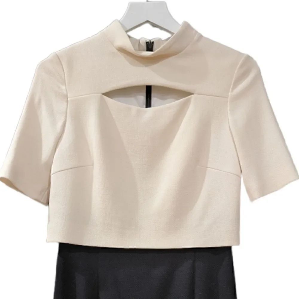 ESCADA Women's Virgin Wool Textured Block Cream & Black Sheath Dress Size 34 - Picture 2 of 8